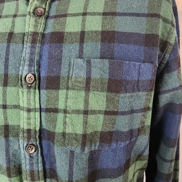 J.Crew Midweight Flannel Workshirt in Regenerative Cotton | Men's Slim Medium - Picture 4 of 13